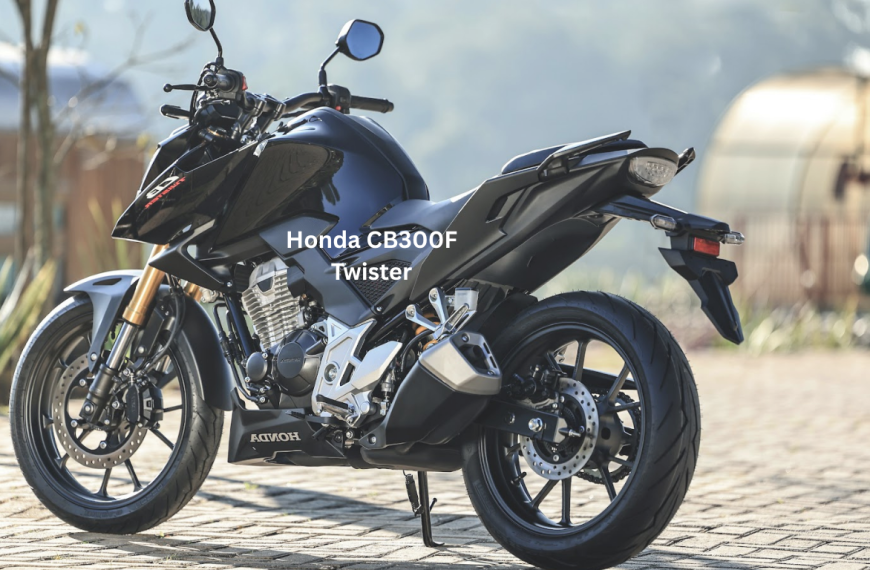 Honda CB300F Twister